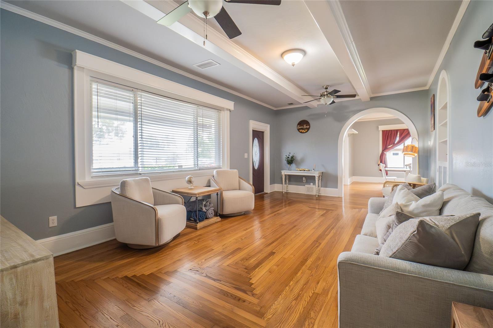 Image 2 of 34 For 107 Lake Howard Drive Nw