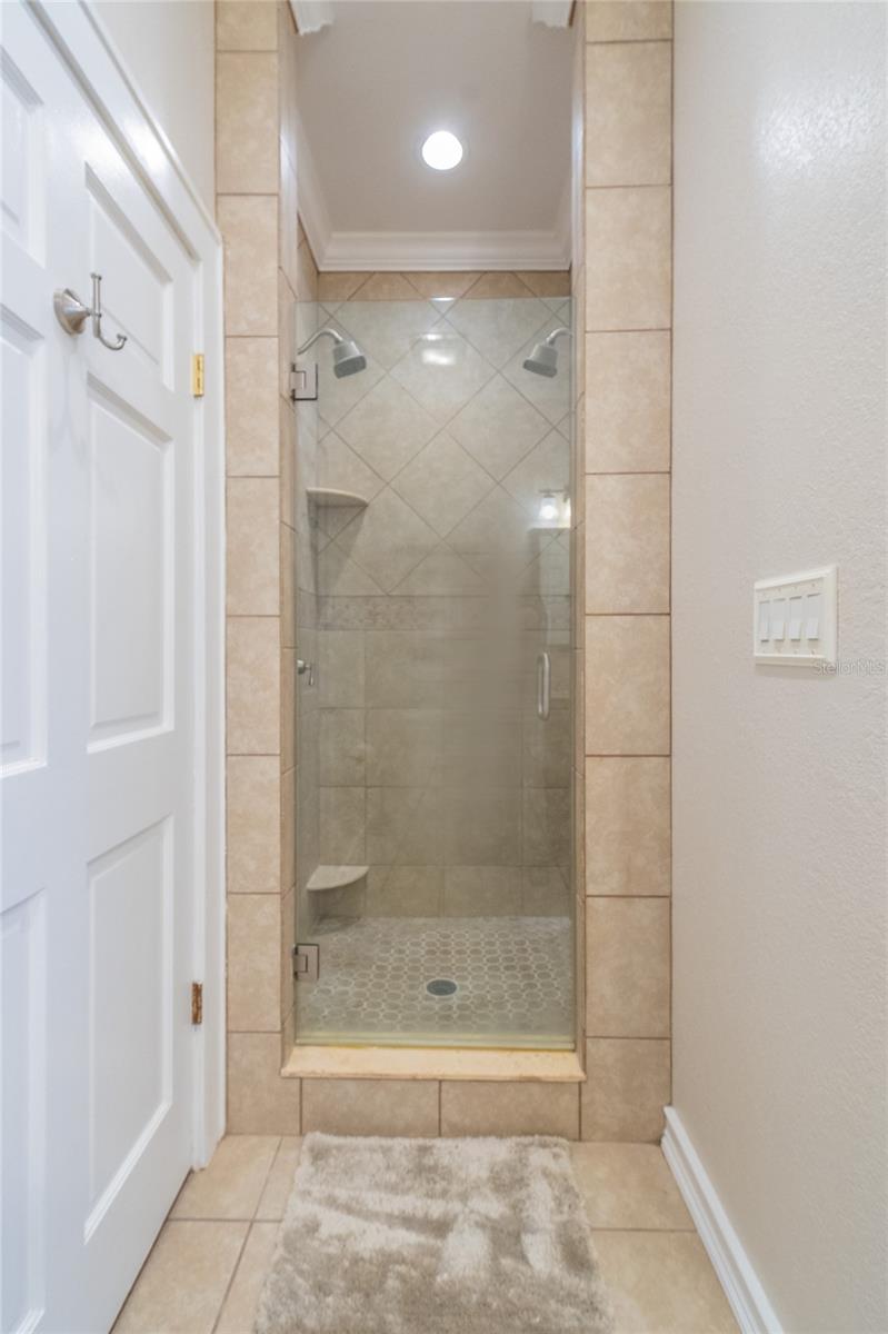 Image 24 of 34 For 107 Lake Howard Drive Nw