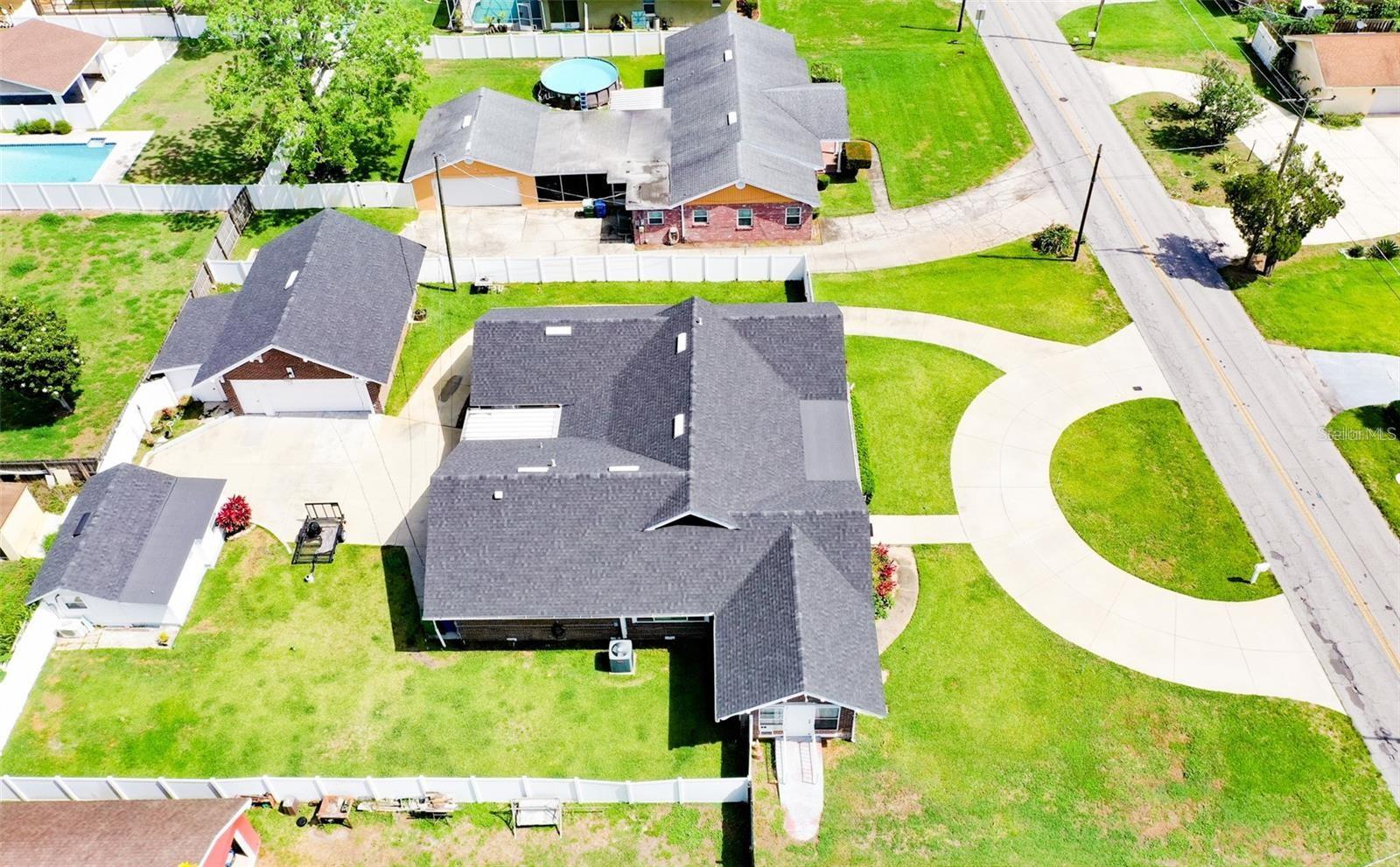 Image 33 of 34 For 107 Lake Howard Drive Nw