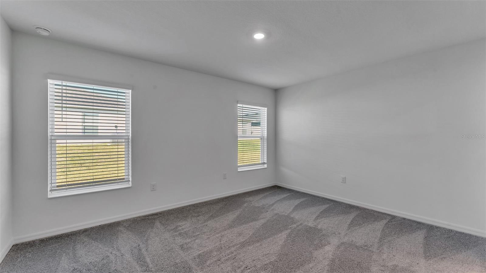 Image 22 of 37 For 623 Alder Lane