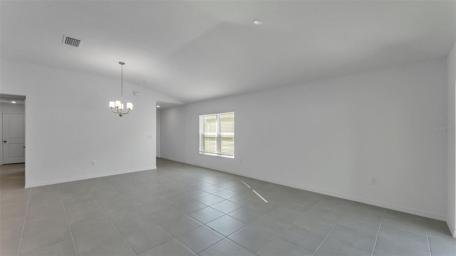 Image 6 of 37 For 623 Alder Lane