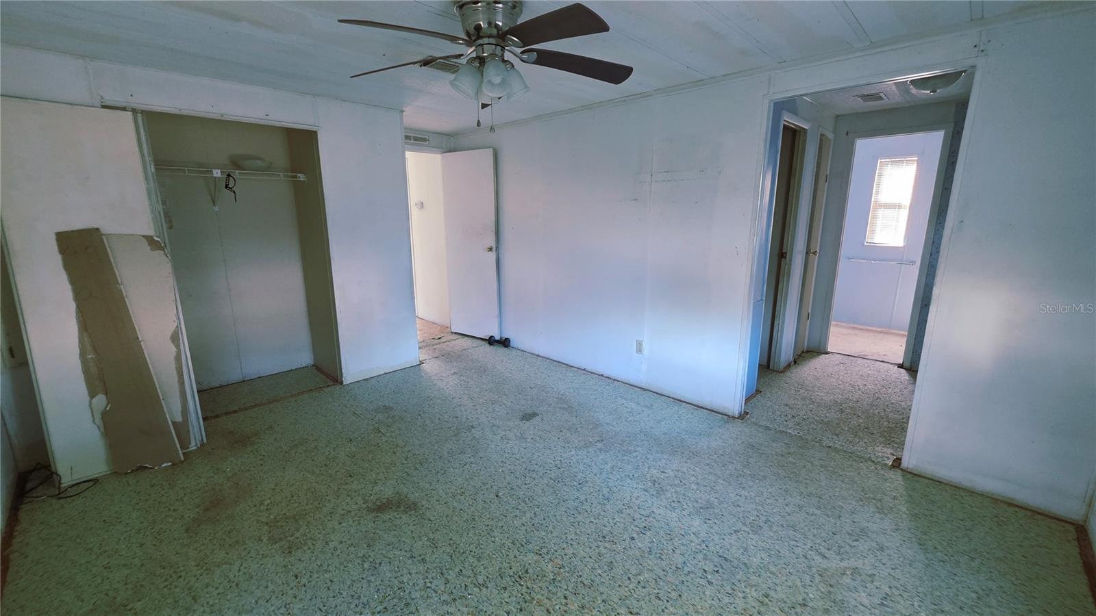 Image 15 of 20 For 437 Skyline Drive E