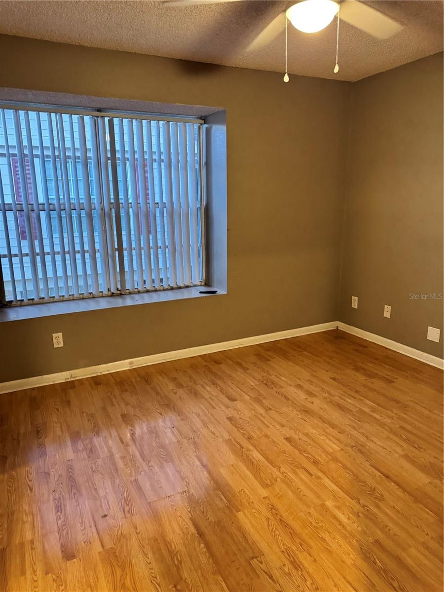 Image 12 of 22 For 13917 Fletchers Mill Drive