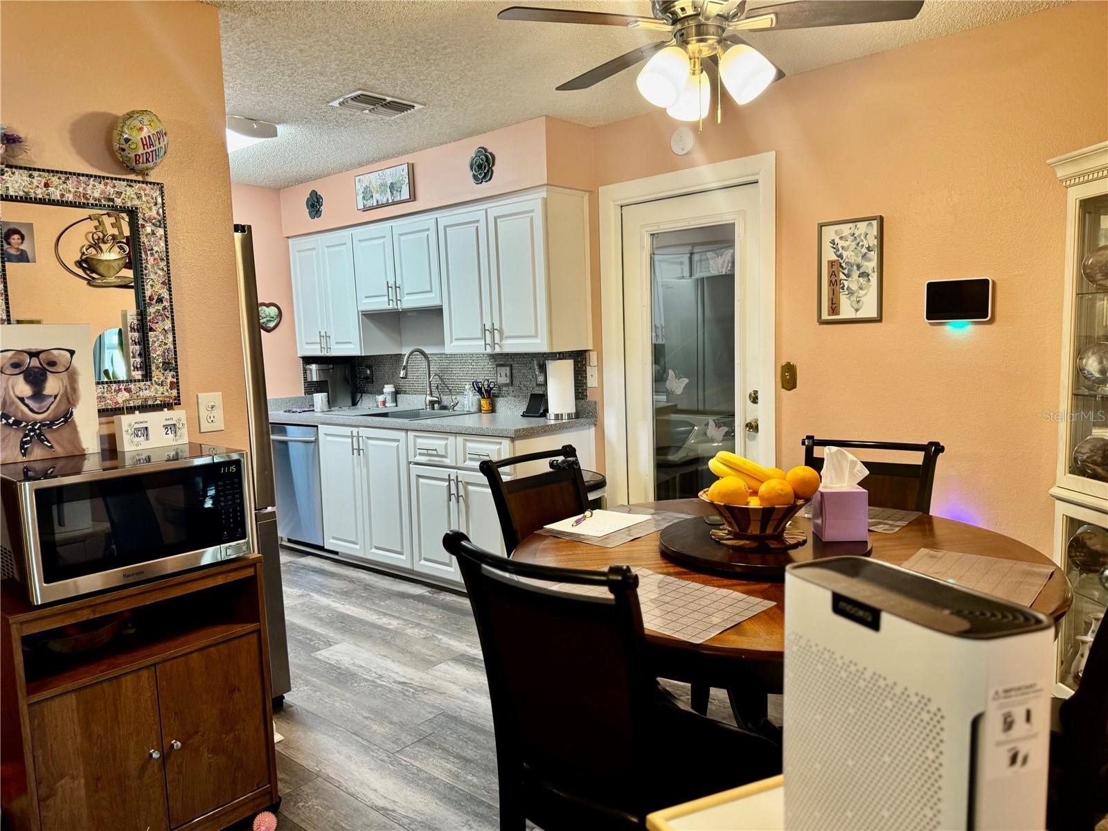 Image 13 of 37 For 1435 Country Ridge Drive