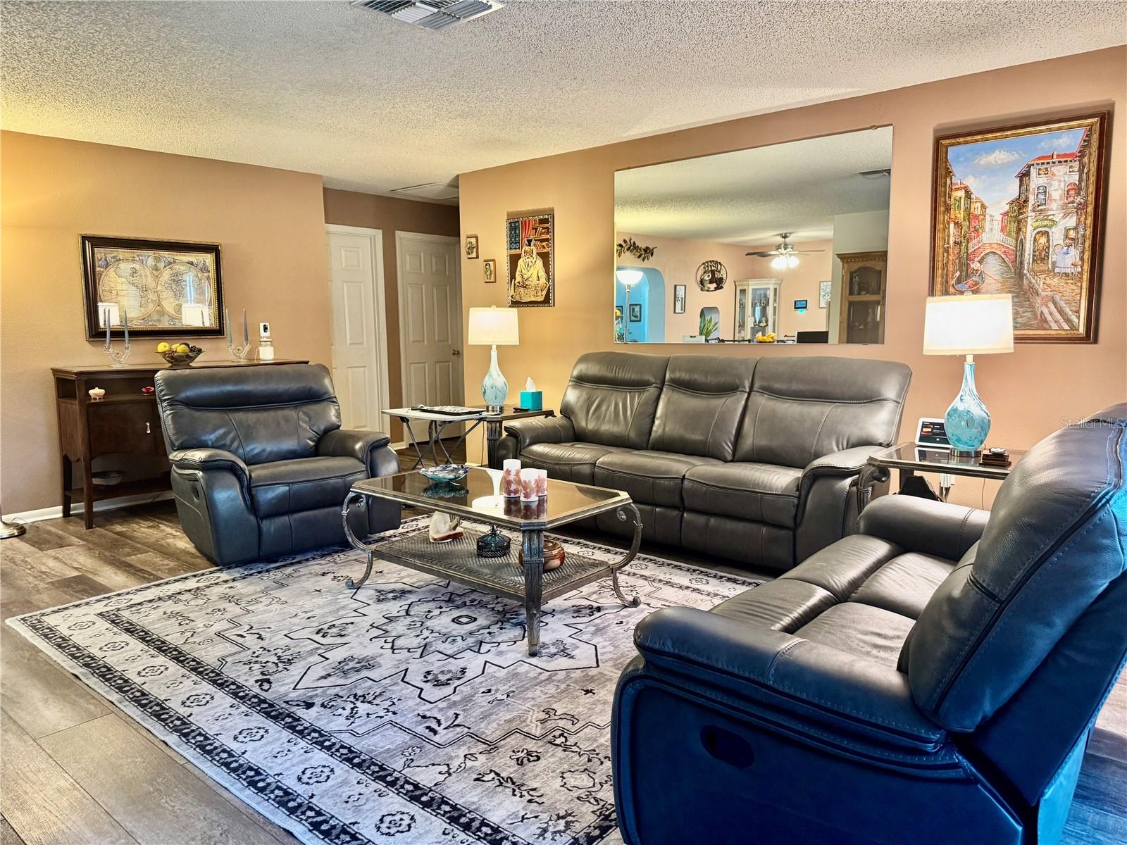 Image 4 of 37 For 1435 Country Ridge Drive