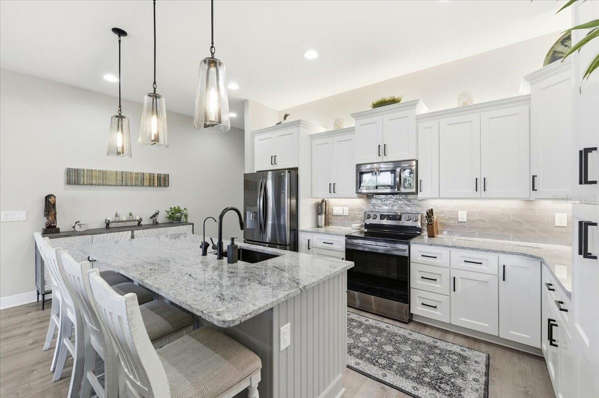 Image 12 of 38 For 469 Nolane Lane