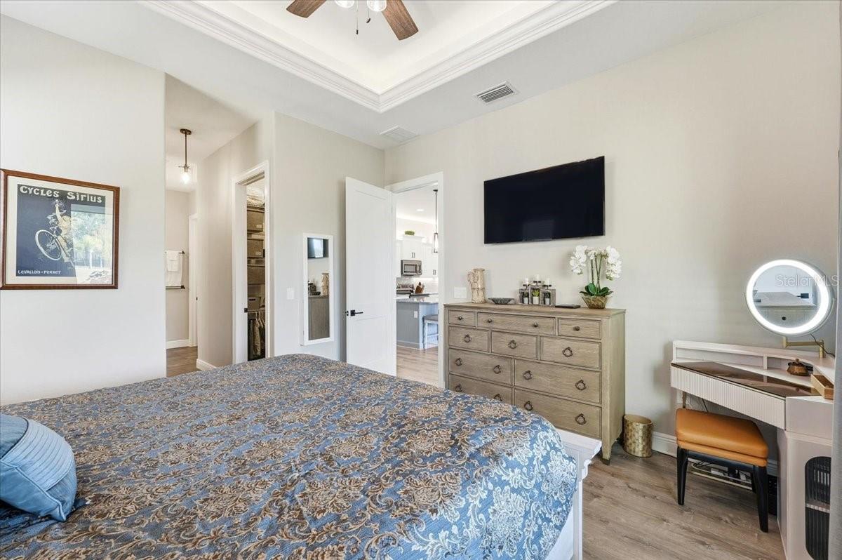 Image 19 of 38 For 469 Nolane Lane