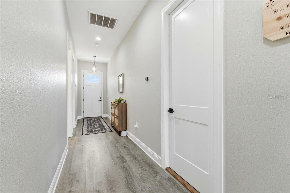 Image 6 of 38 For 469 Nolane Lane