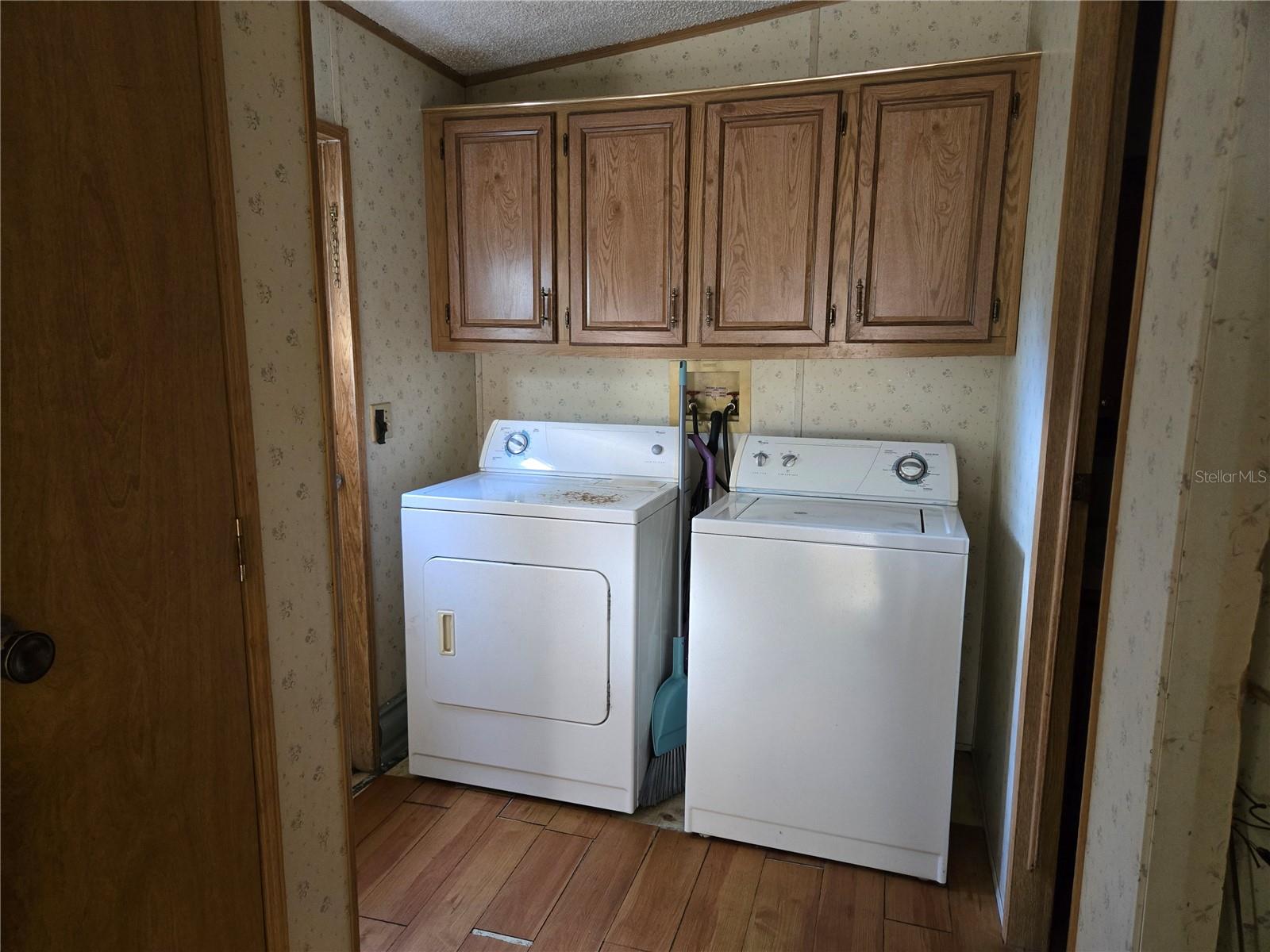 Image 12 of 18 For 733 1st Street