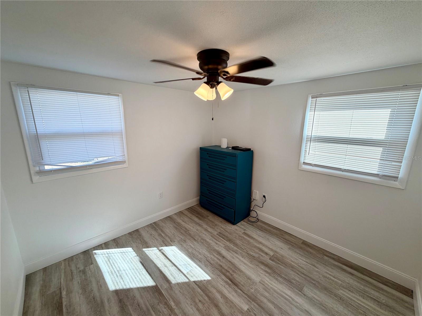 Image 14 of 36 For 1404 Crescent Place