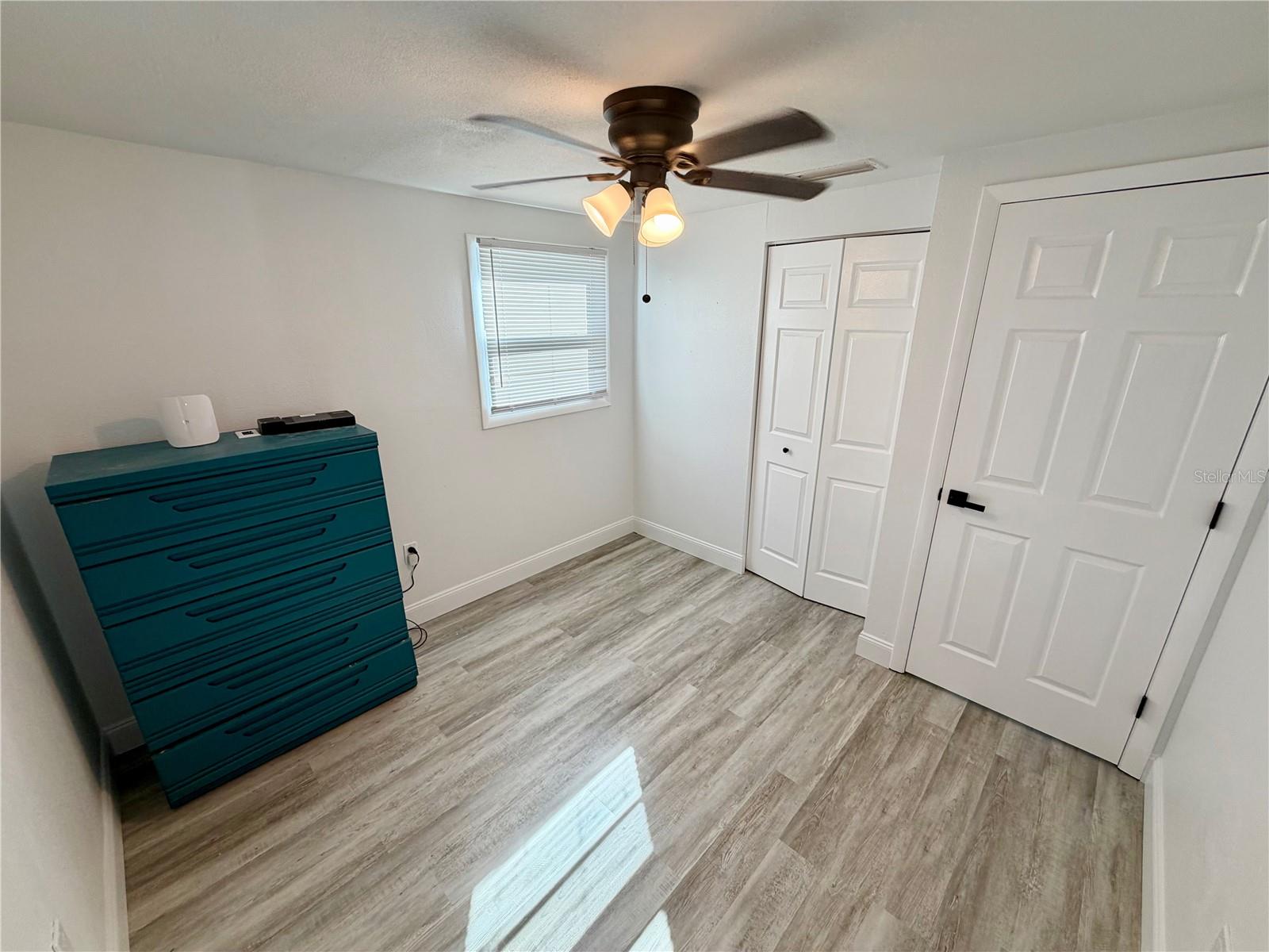 Image 16 of 36 For 1404 Crescent Place