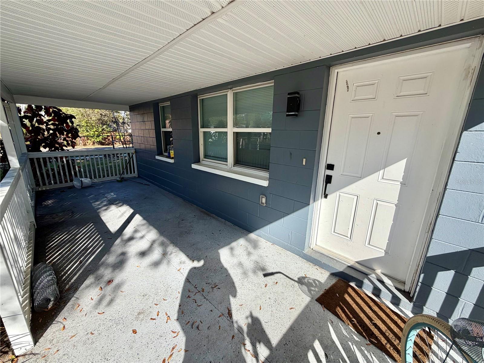 Image 5 of 36 For 1404 Crescent Place