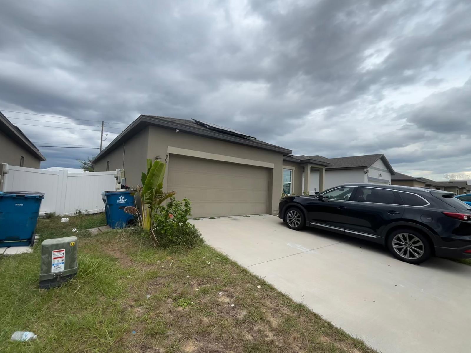 Image 5 of 11 For 805 Orchid Grove Boulevard