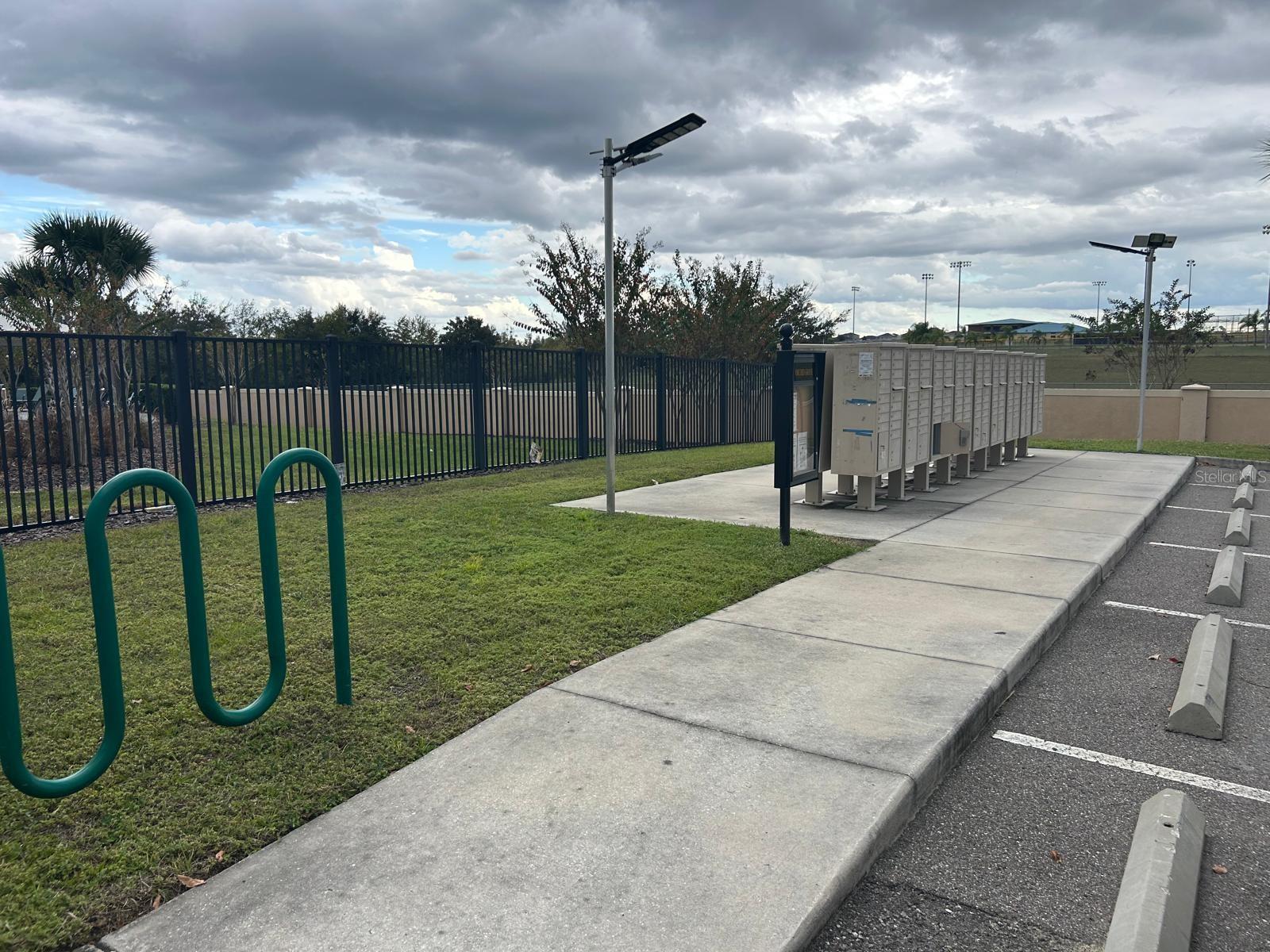 Image 8 of 11 For 805 Orchid Grove Boulevard