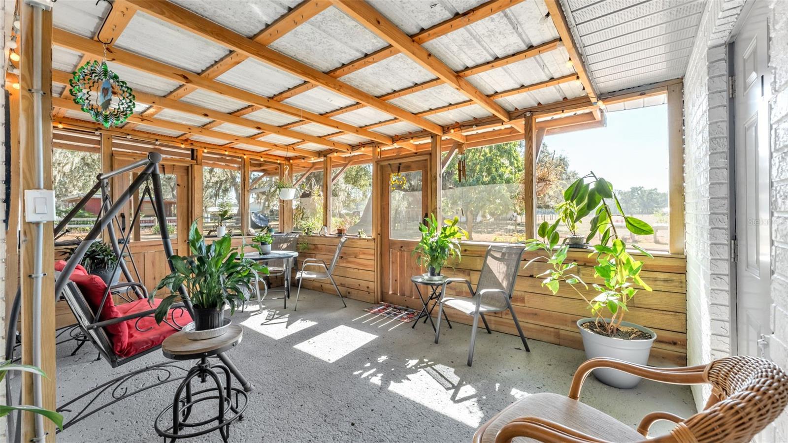 Listing photo id 16 for 1005 Swilley Road