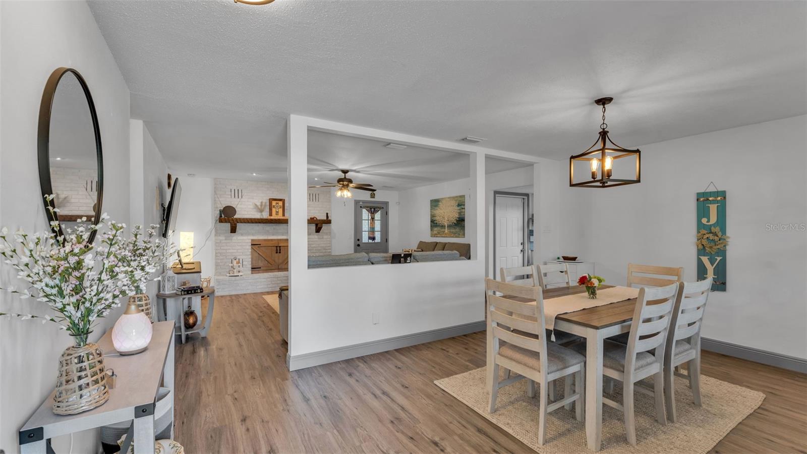 Listing photo id 2 for 1005 Swilley Road