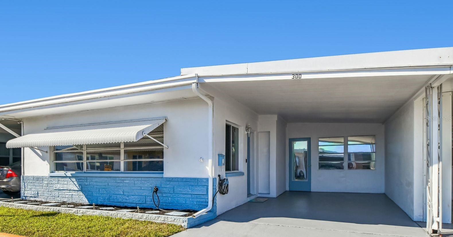 Image 2 of 49 For 250 Rosery Road Nw 300