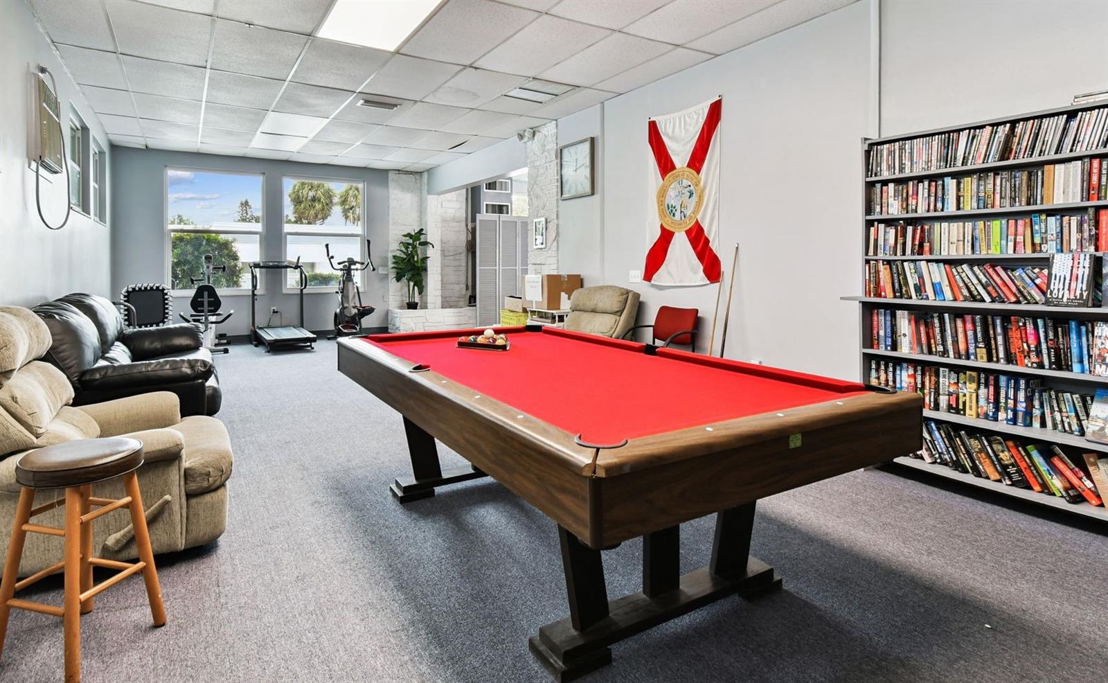 Image 34 of 49 For 250 Rosery Road Nw 300