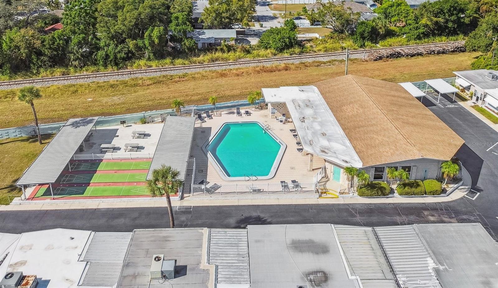 Image 38 of 49 For 250 Rosery Road Nw 300