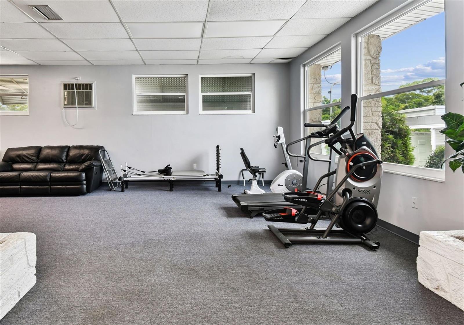 Image 40 of 49 For 250 Rosery Road Nw 300