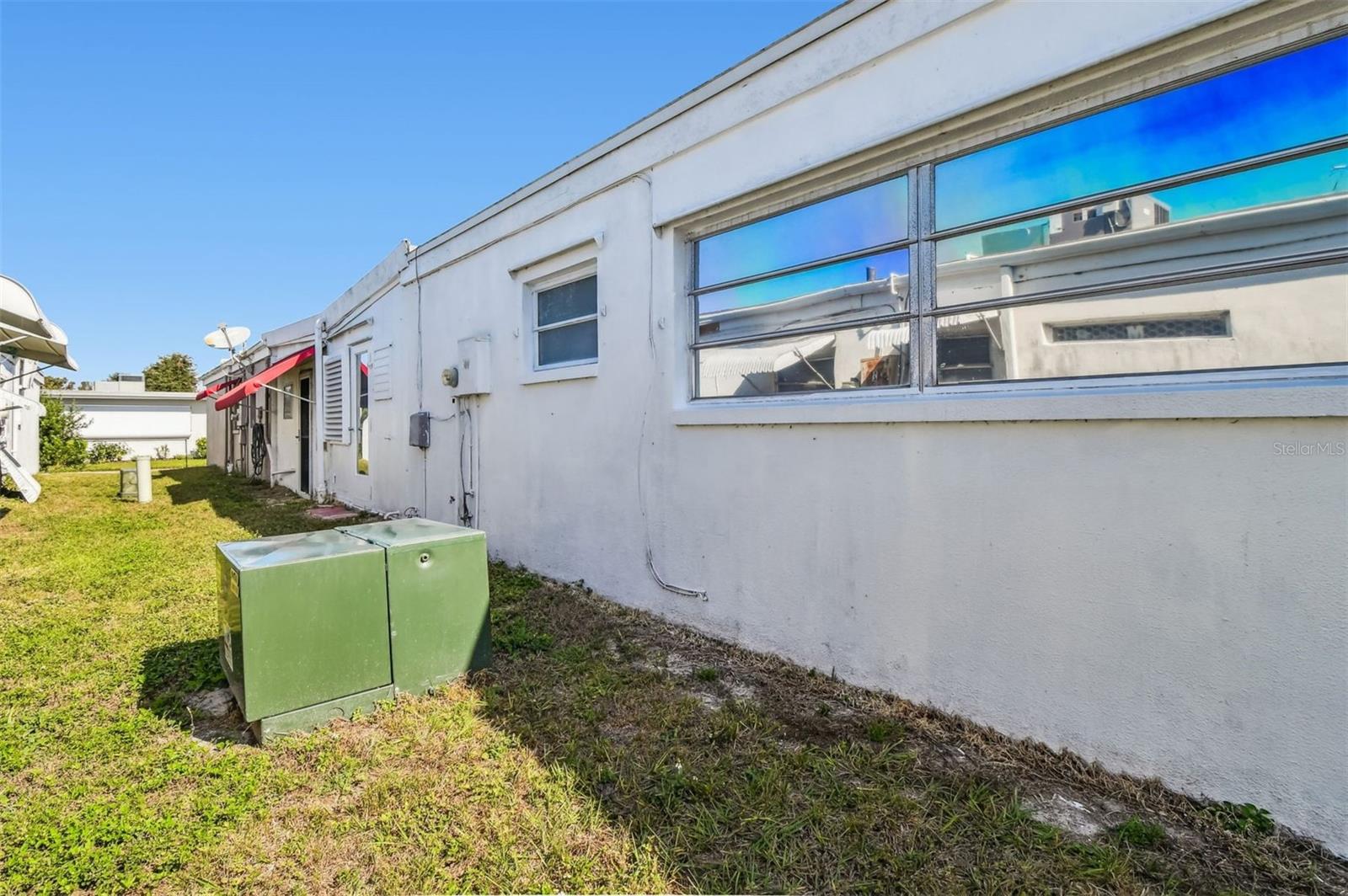 Image 46 of 49 For 250 Rosery Road Nw 300