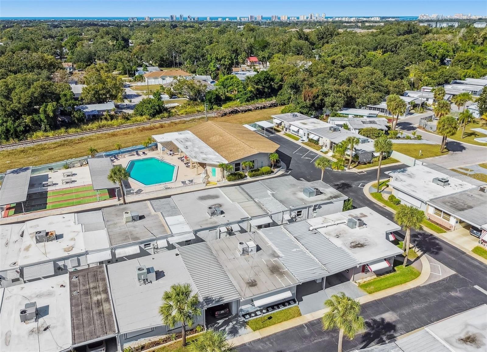 Image 47 of 49 For 250 Rosery Road Nw 300