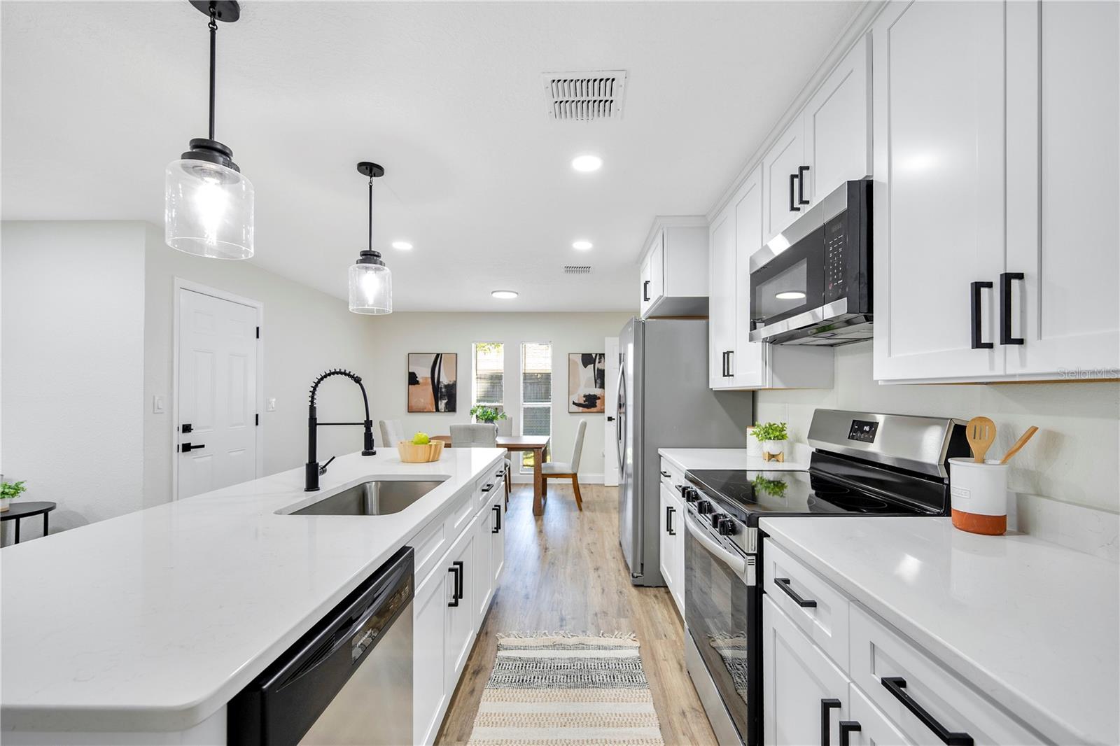 Image 12 of 31 For 5117 Bird Lane