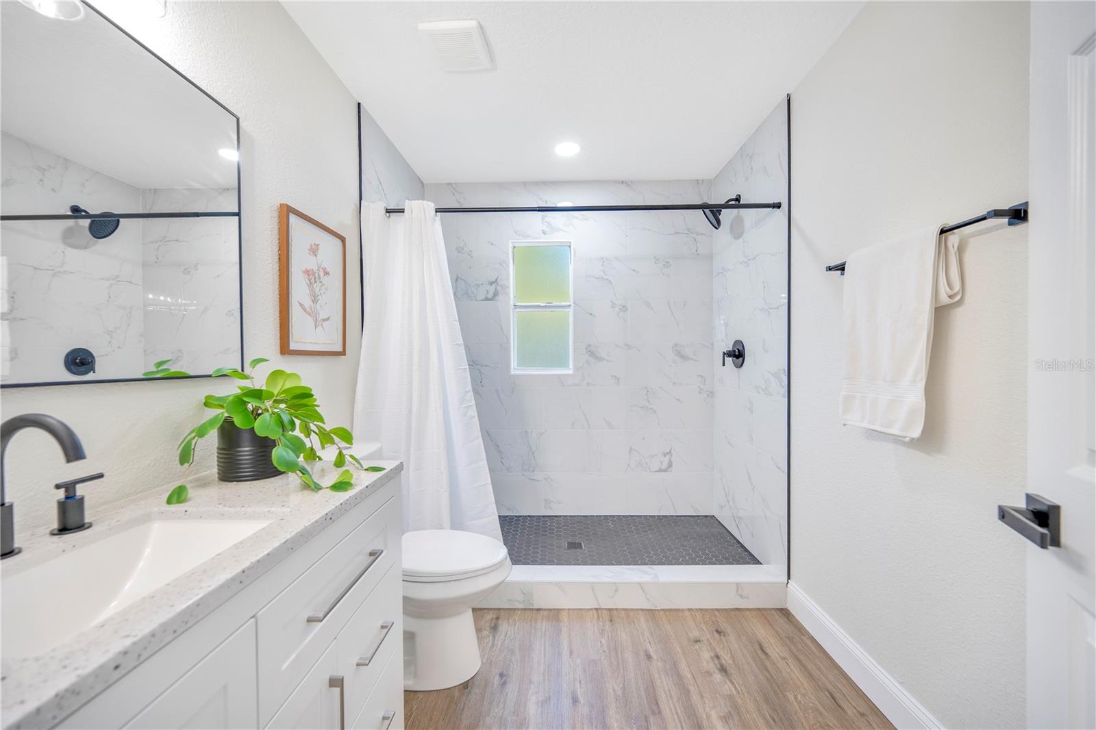 Image 20 of 31 For 5117 Bird Lane