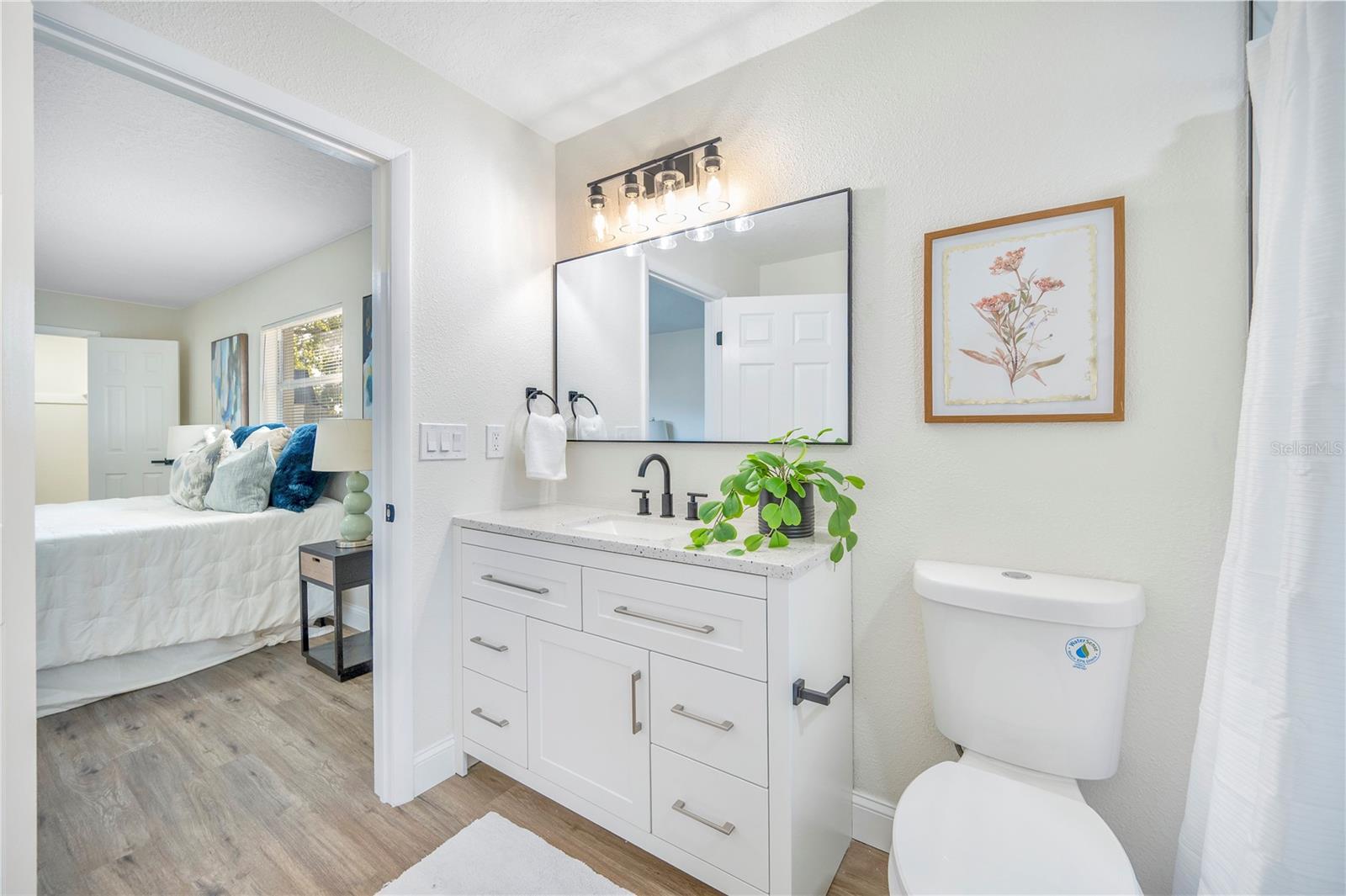 Image 21 of 31 For 5117 Bird Lane