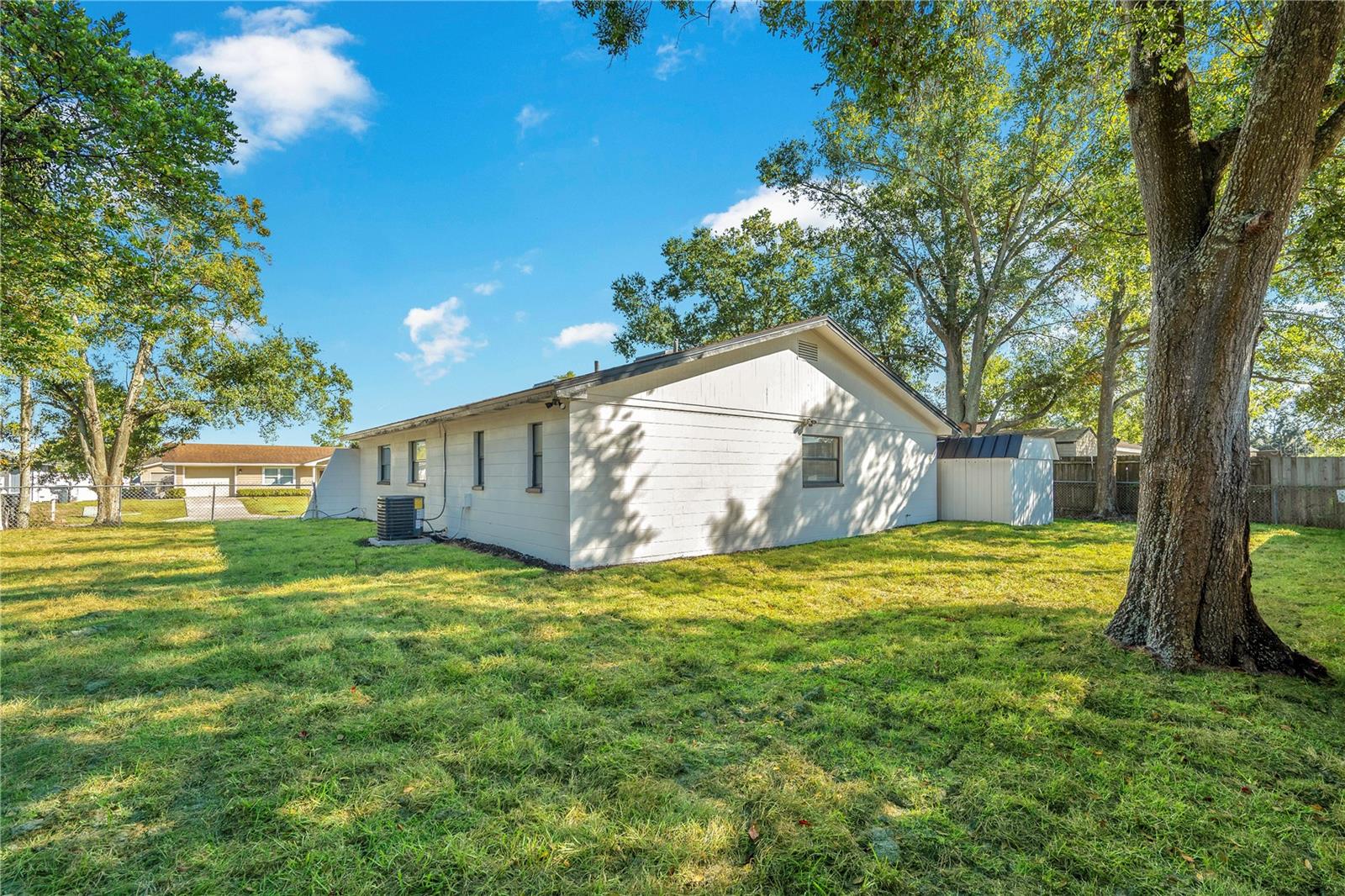 Image 3 of 31 For 5117 Bird Lane