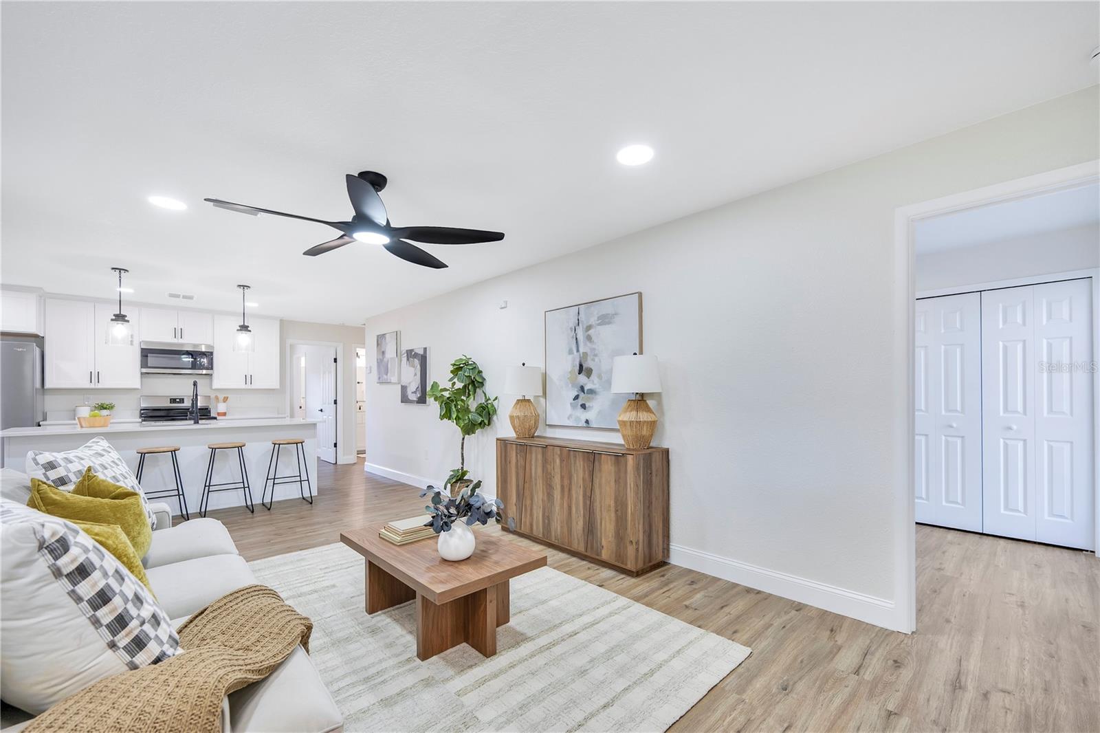 Image 7 of 31 For 5117 Bird Lane