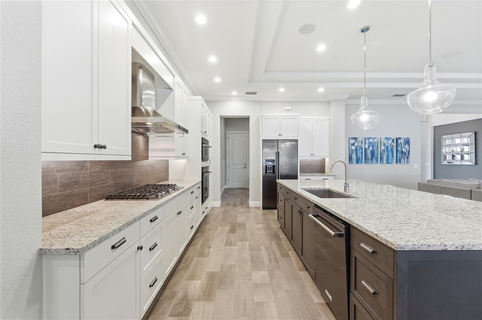 Image 11 of 77 For 4462 Emerald Palms Lane