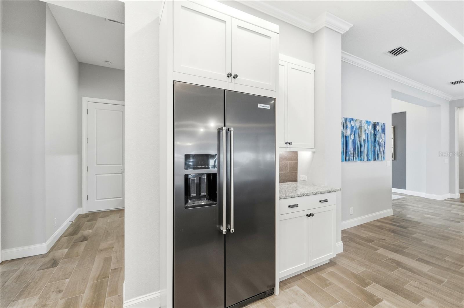 Image 16 of 77 For 4462 Emerald Palms Lane