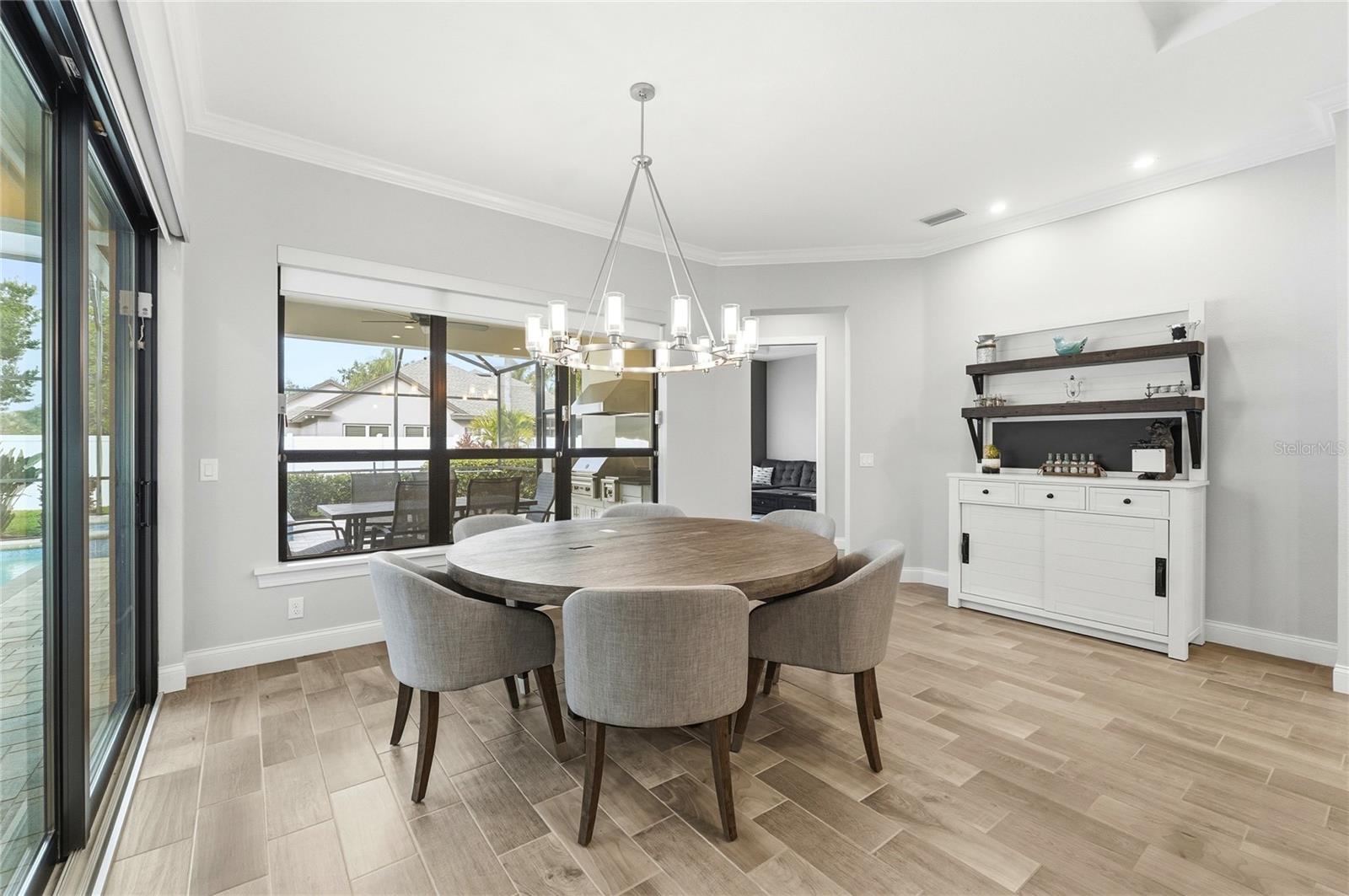 Image 20 of 77 For 4462 Emerald Palms Lane