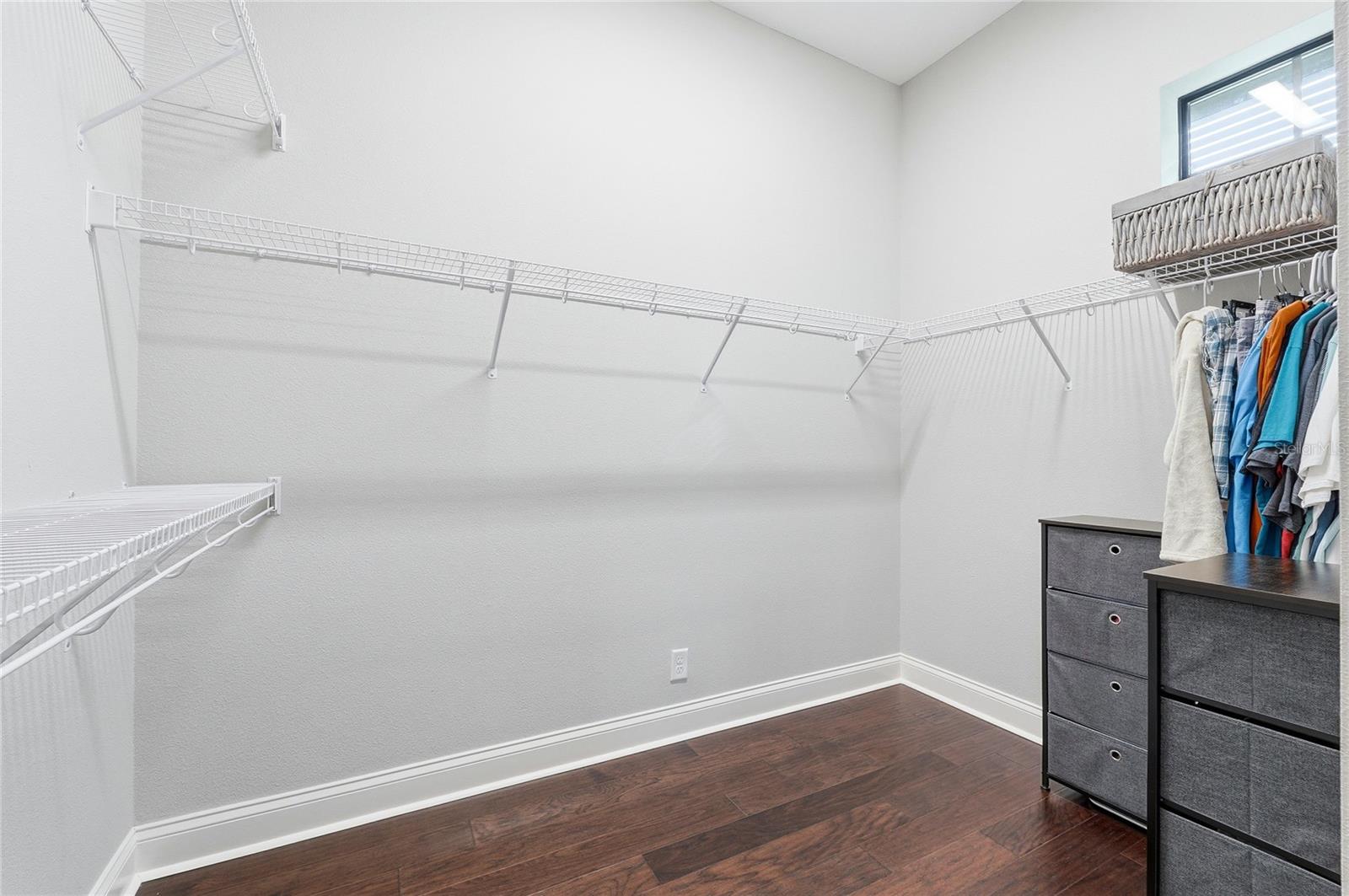 Image 27 of 77 For 4462 Emerald Palms Lane