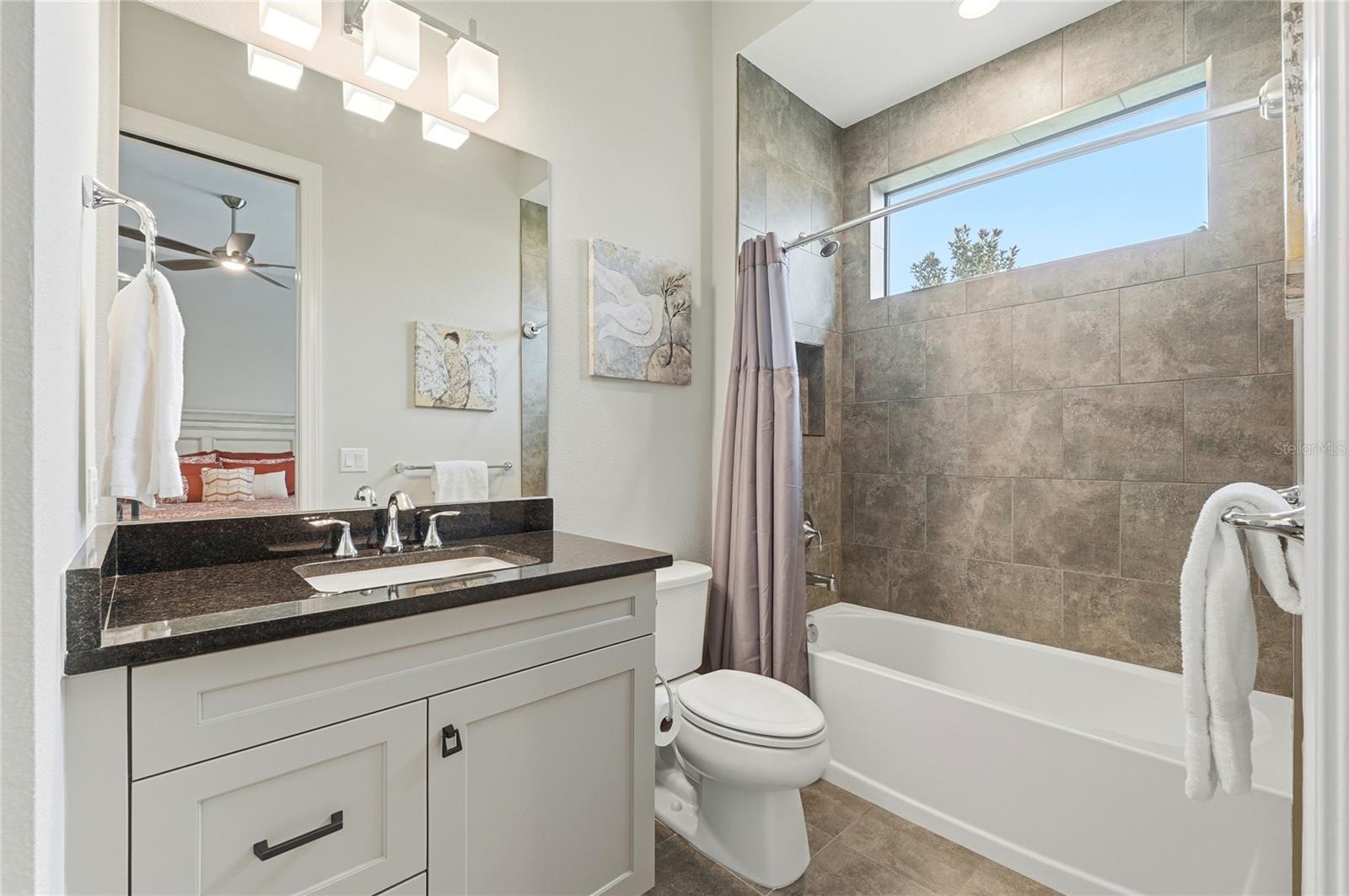 Image 37 of 77 For 4462 Emerald Palms Lane