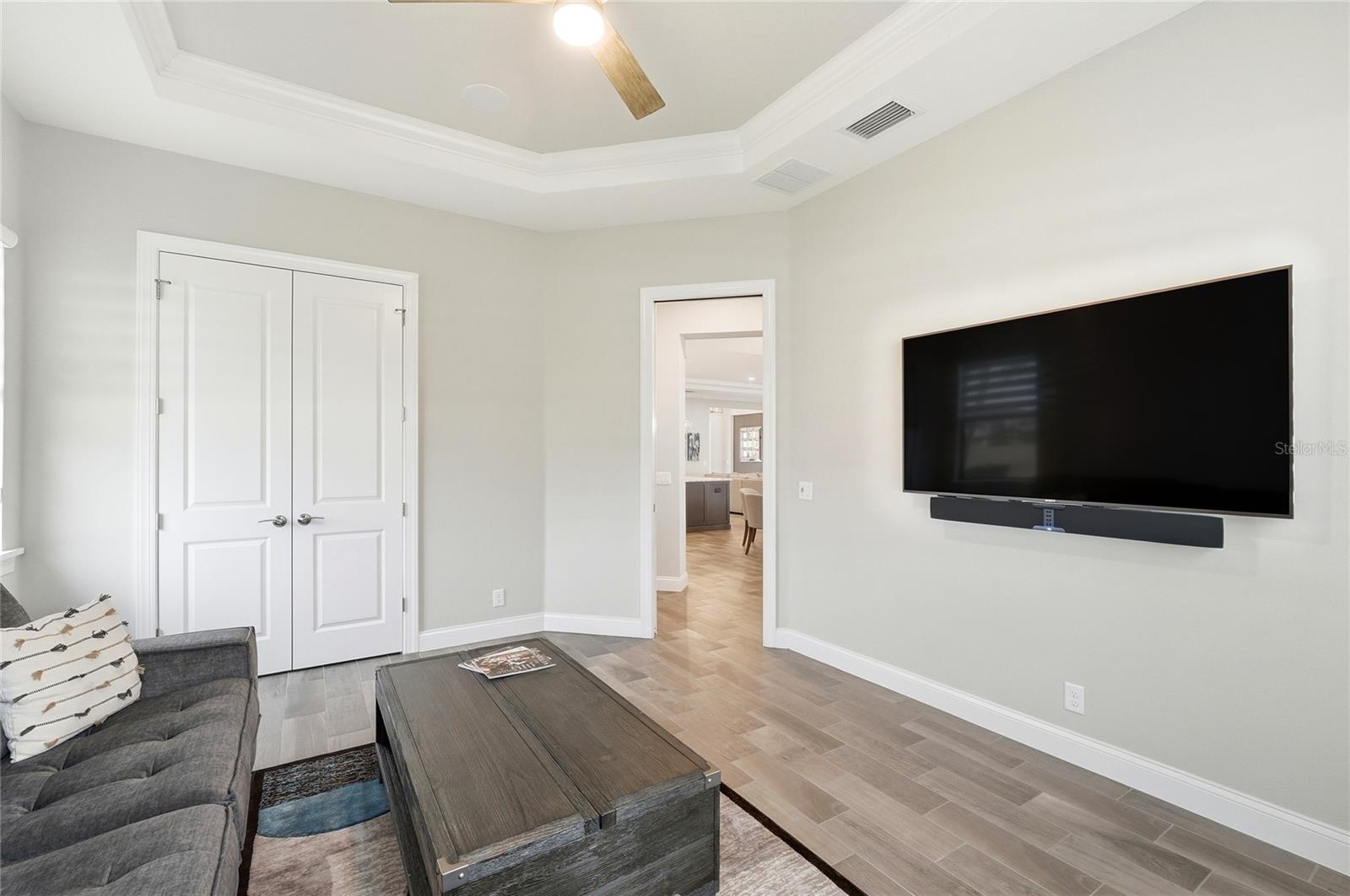 Image 42 of 77 For 4462 Emerald Palms Lane