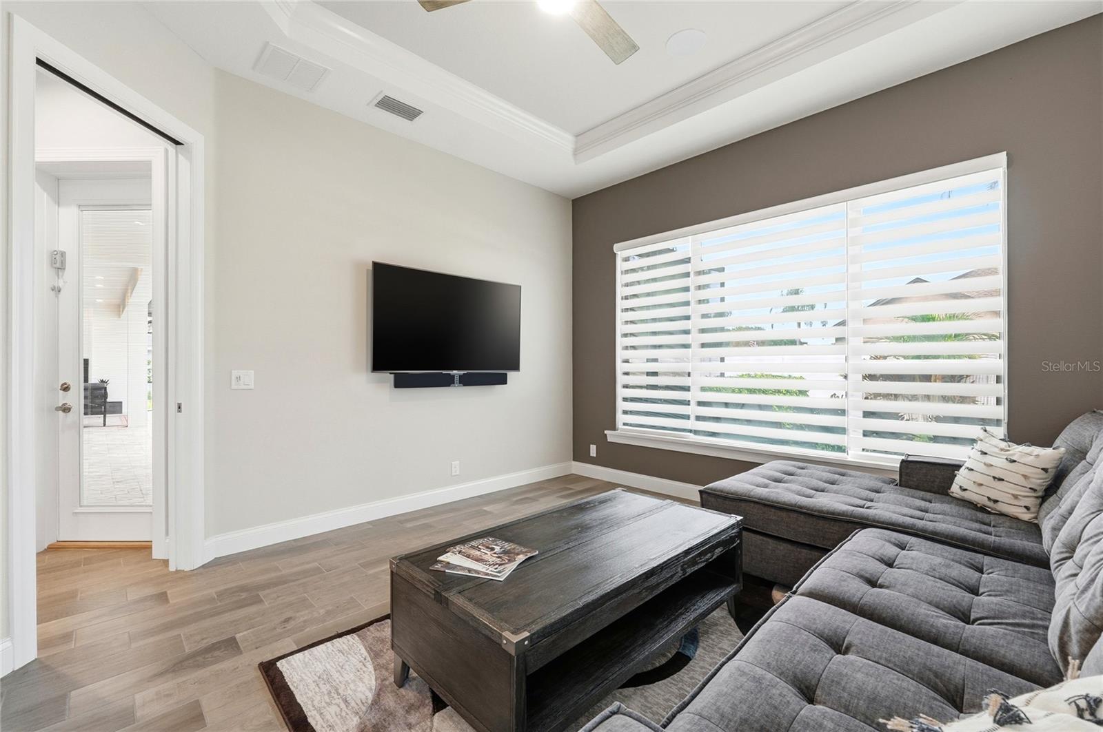 Image 43 of 77 For 4462 Emerald Palms Lane