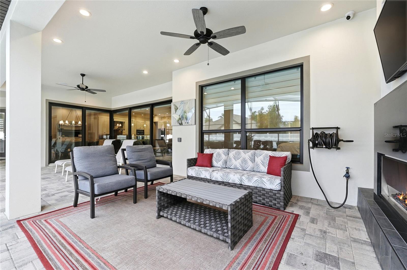 Image 51 of 77 For 4462 Emerald Palms Lane