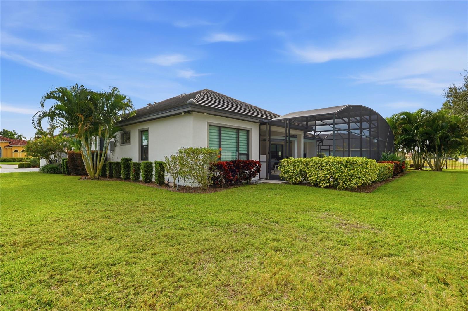 Image 58 of 77 For 4462 Emerald Palms Lane