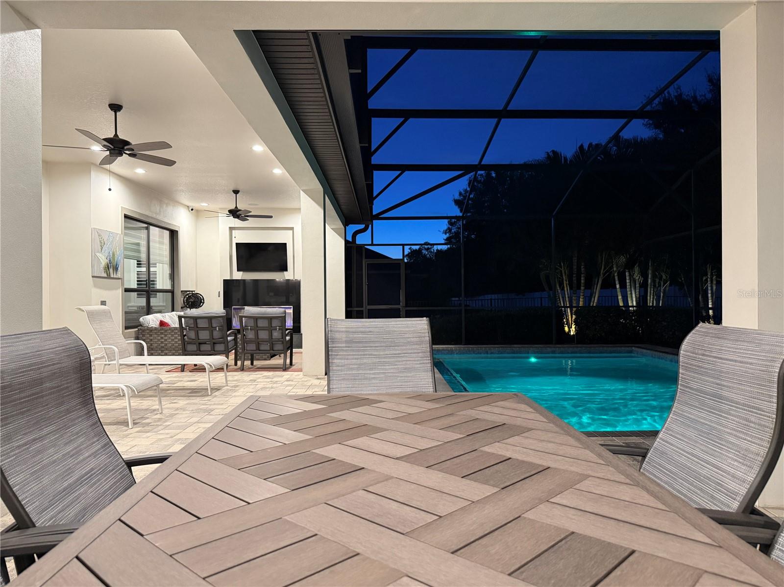 Image 61 of 77 For 4462 Emerald Palms Lane