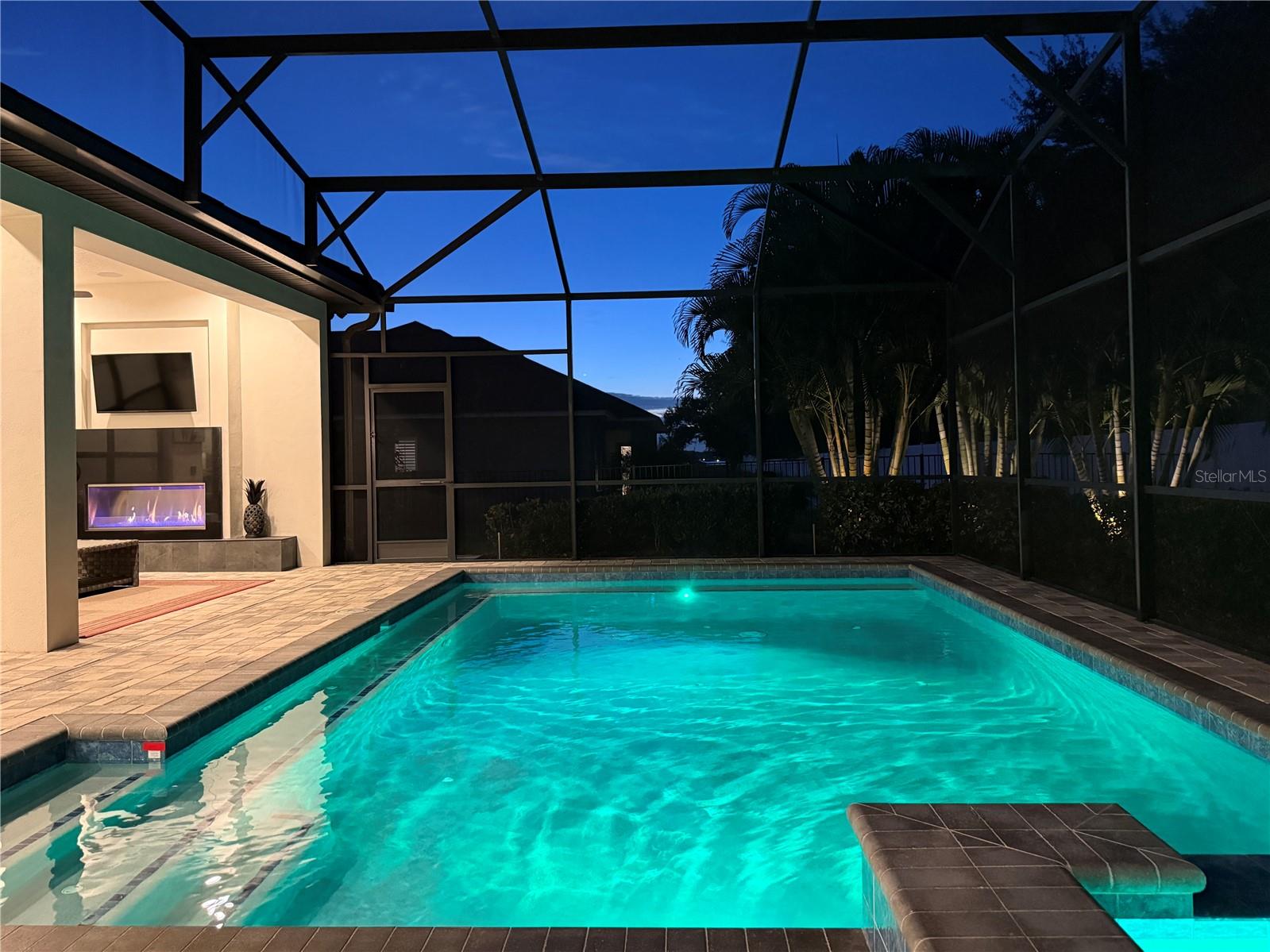 Image 65 of 77 For 4462 Emerald Palms Lane