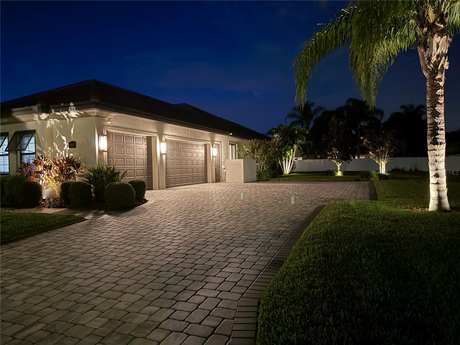 Image 73 of 77 For 4462 Emerald Palms Lane