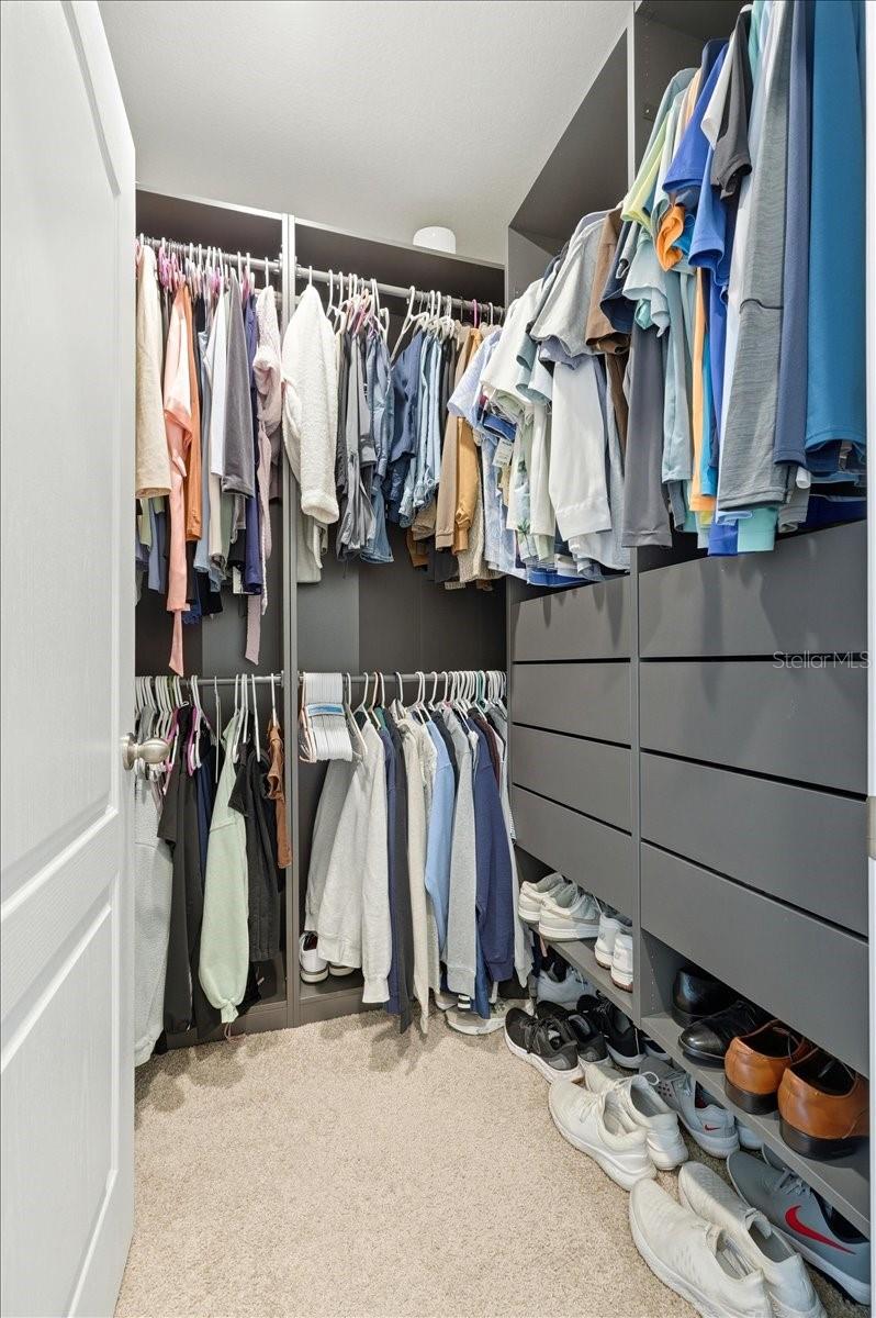 Image 18 of 51 For 629 Griffon Avenue