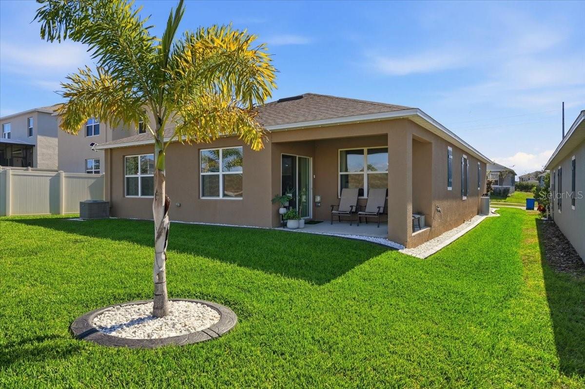 Image 27 of 51 For 629 Griffon Avenue