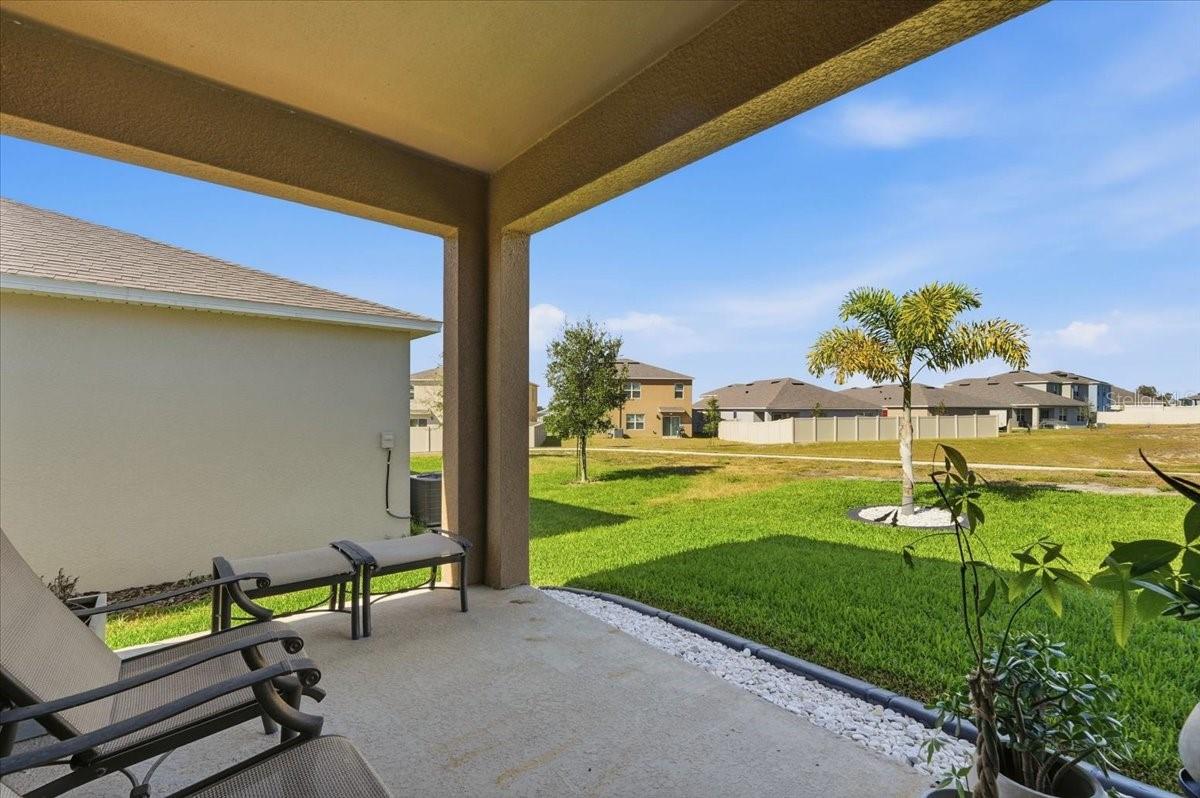 Image 29 of 51 For 629 Griffon Avenue