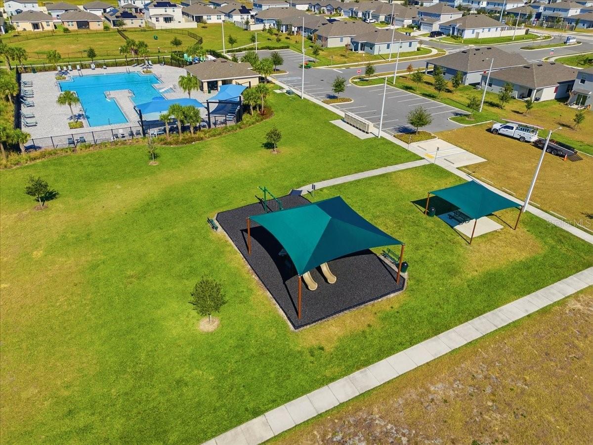 Image 42 of 51 For 629 Griffon Avenue