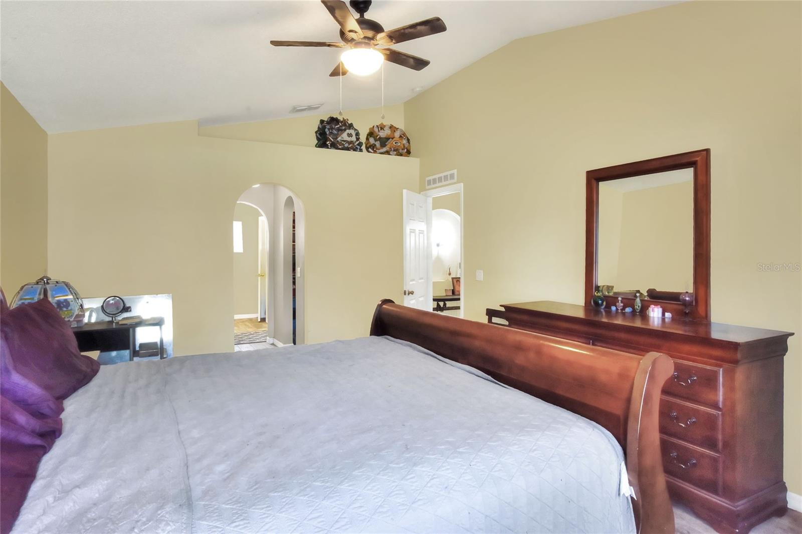 Image 15 of 38 For 8004 Settlers Creek Lane