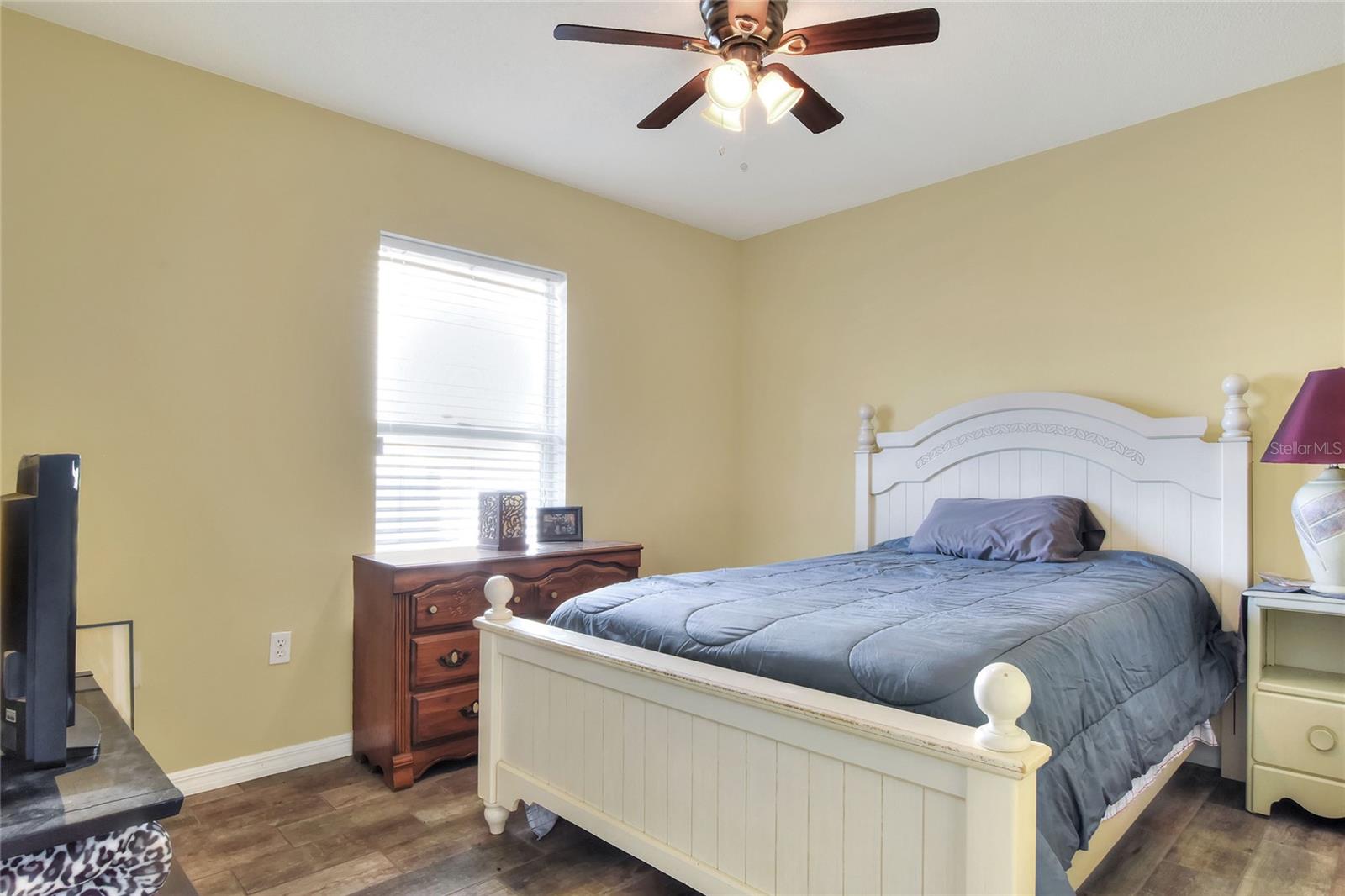 Image 21 of 38 For 8004 Settlers Creek Lane