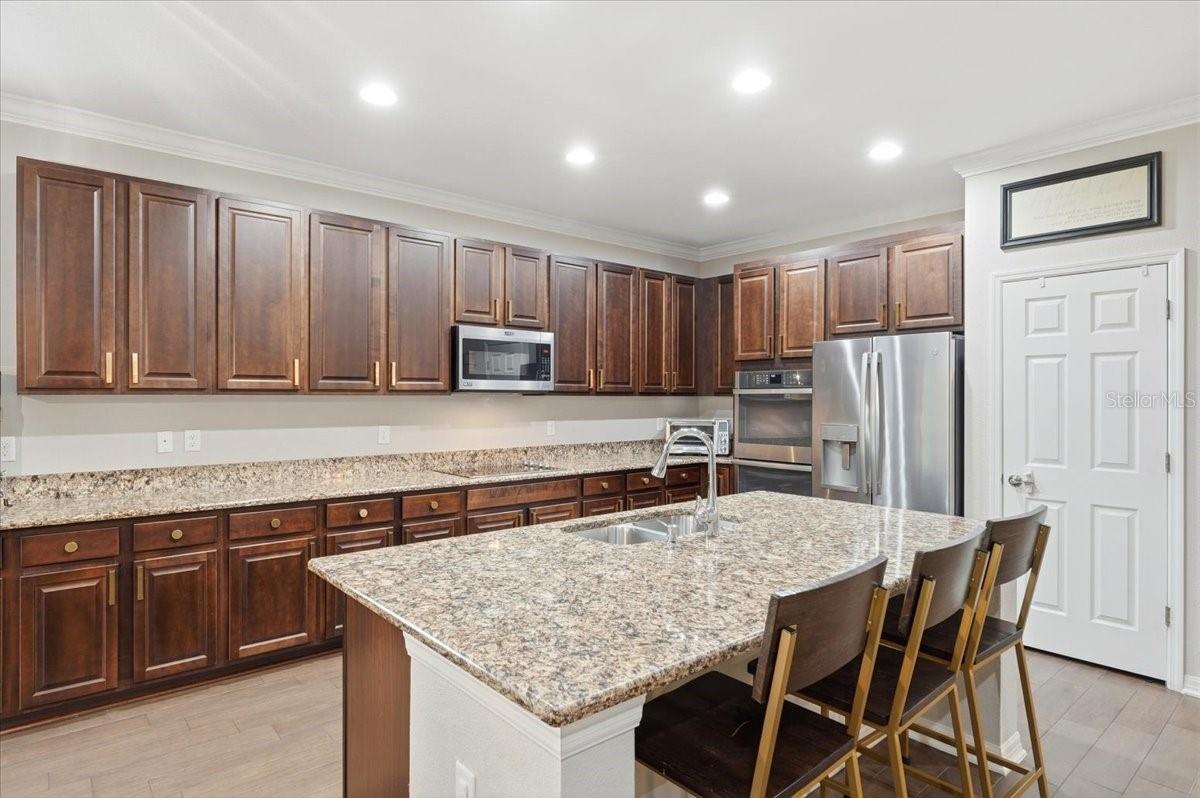 Image 17 of 70 For 1740 Via Lago Drive